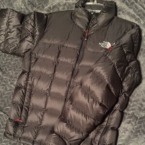 The North Face Men's Dark Puffer Jacket